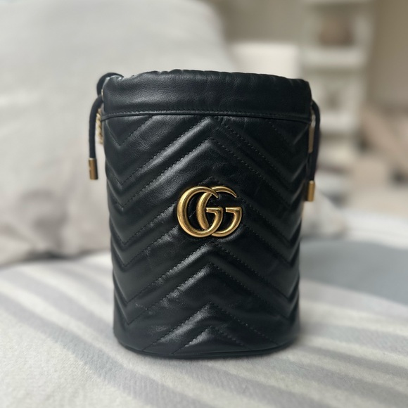 Auth Gucci bucket bag - Picture 6 of 6